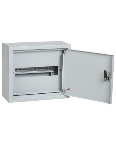 ЩРн-12з 265х310х120 IP31 GENERICA (MKM14-N-12-31-Z-G). Щит распределительный навесной с замком. GENERICA в Смоленске
